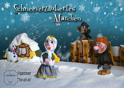 Puppen stehen im Schnee